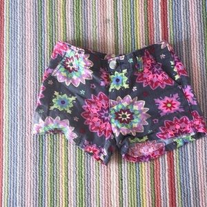 Gorgeous floral short